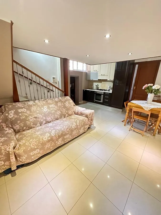 Apartment La Casetta Guest House San Giorgio a Cremano
